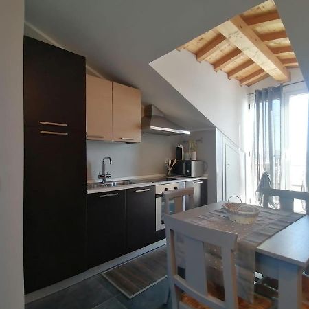 Collina Di Cloe Apartment Guarene ภายนอก รูปภาพ